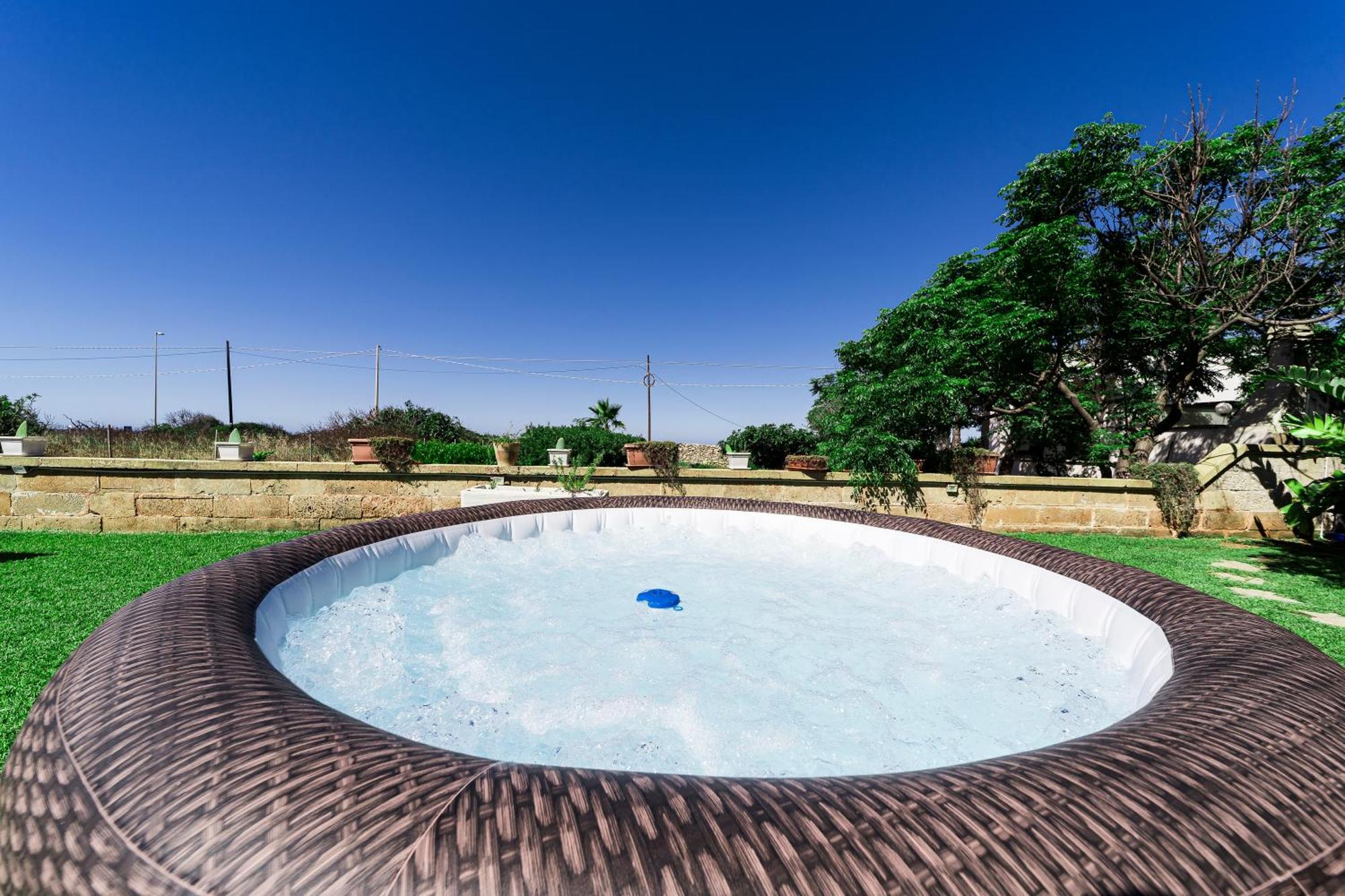 Villa Rosa Zona Torre San Giovanni Country house