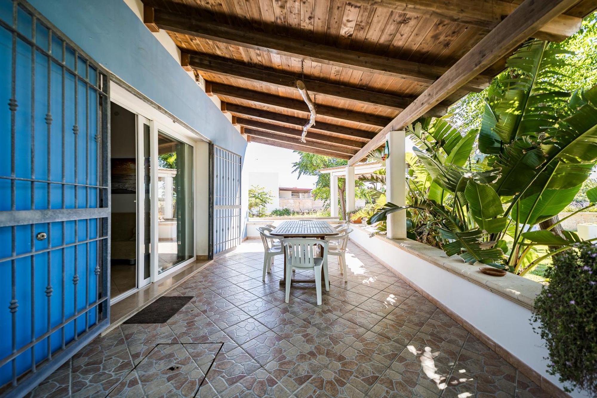Villa Rosa Zona Torre San Giovanni Country house *